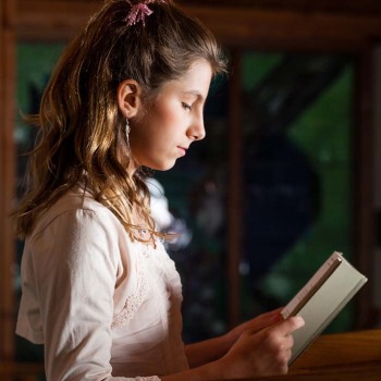 Girl reads scripture at bat mitzvah