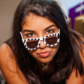 Bat mitzvah striped glasses
