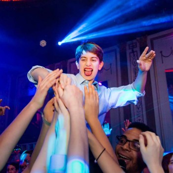 Bar mitzvah boy makes entrance
