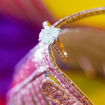 Engagement ring in swirl of color