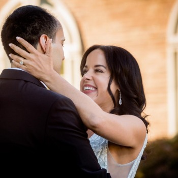 First look before the wedding ceremony