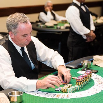 Zimner-Golf-Invitational-poker-dealer
